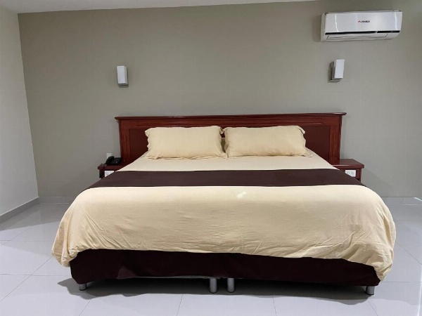 Hotel Latino image 12