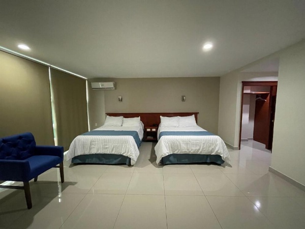 Hotel Latino image 18