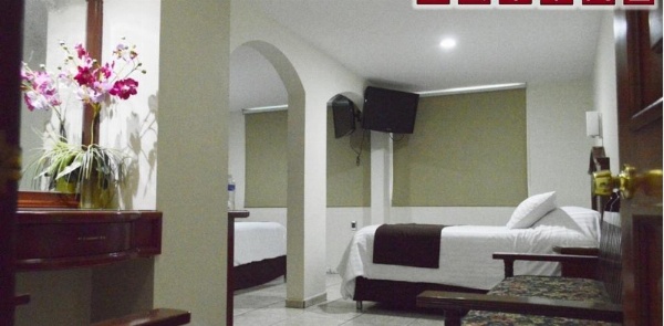 Hotel Latino image 6